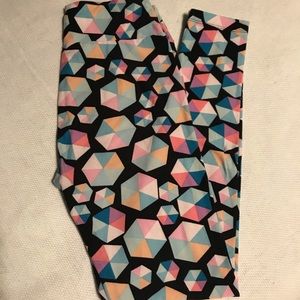 Geometric LuLaRoe Leggings OS